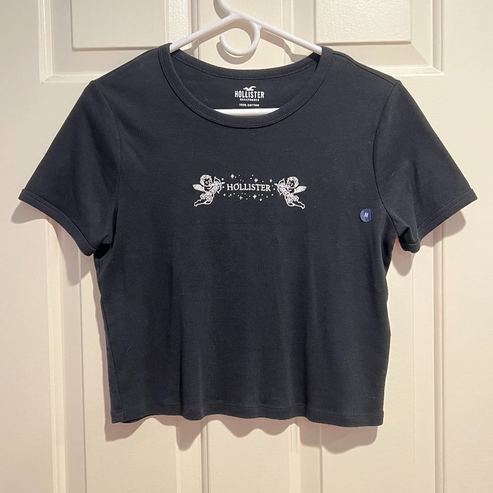 Hollister Embroidered Angel Tee (BRAND NEW)